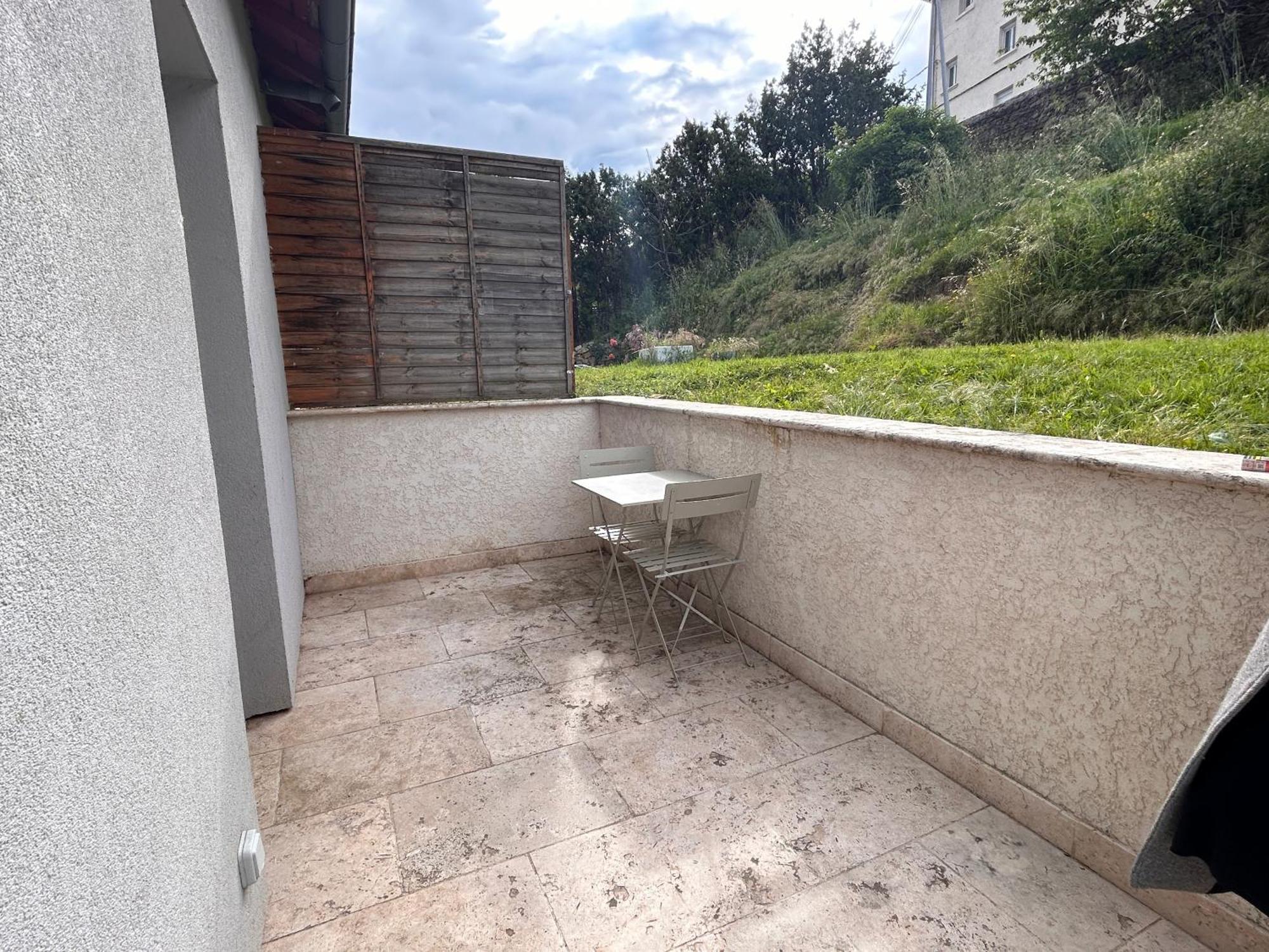Apartament Petite Maison Studio Tout Confort Cosy Givors Autoroute Et Gare Zewnętrze zdjęcie